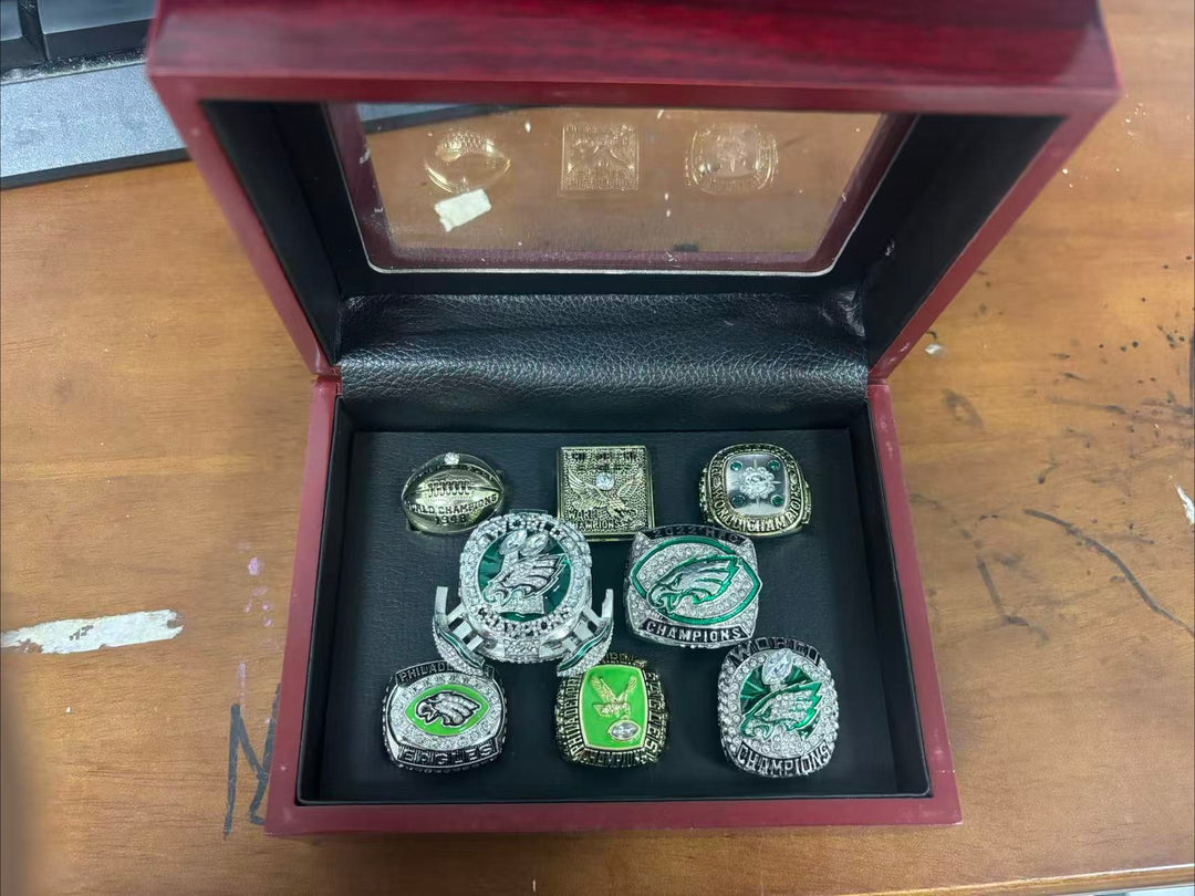 Eagle 2025 Barkley 26 Hurts 1 Championship W Box Rings Pop-out wings